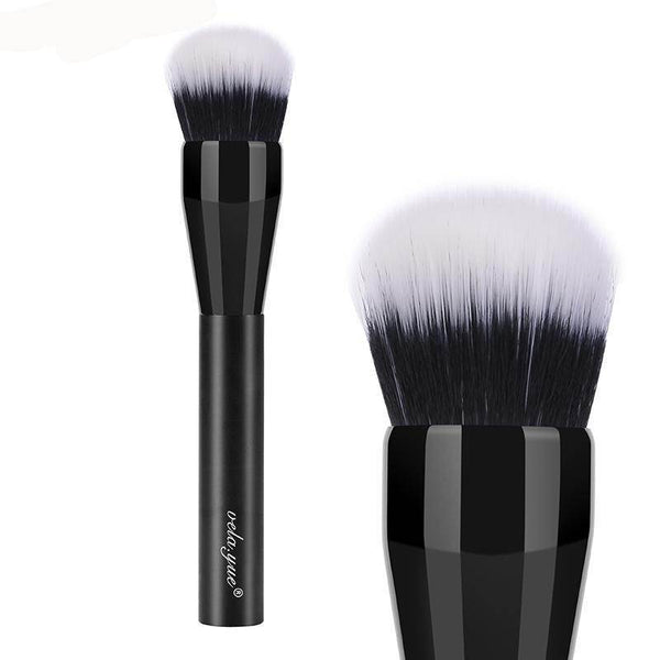 Duo Fibre Versatile Makeup Blusher BrushA Duo Fibre Versatile Makeup Brush.
This professional vela.yue brush is suitable for Powder, Foundation, Bronzer or Blusher. A fantastic makeup tool and popular as alavishhairandbeauty.comDuo Fibre Versatile Makeup Blusher Brush