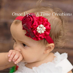 Rose Pearl Hair Accessory With Pearl Detail